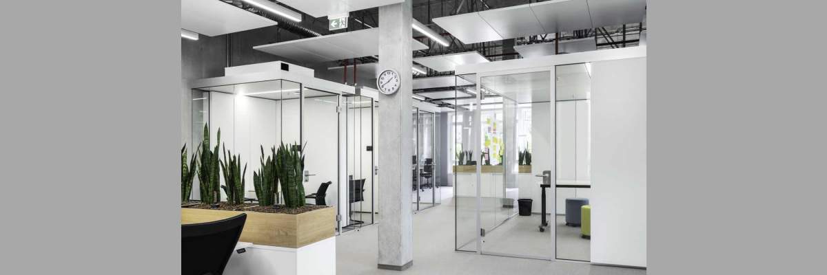 woodtec: New Work mal nicht so bunt