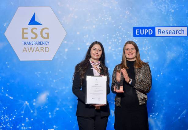 Assmann steigt in höchste Exzellenklasse des ESG Transparency Award auf