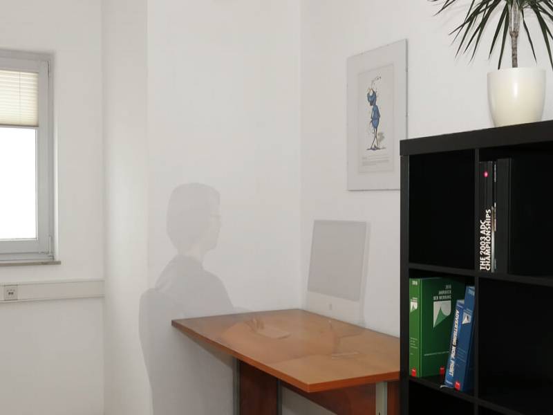 South L.E. Desktops 0
