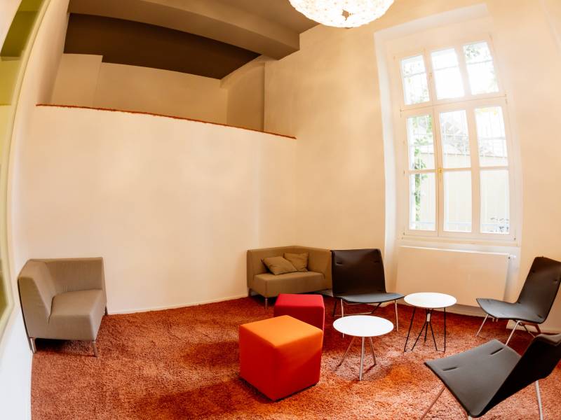 Coworking SaltLabs workplaces + coffee