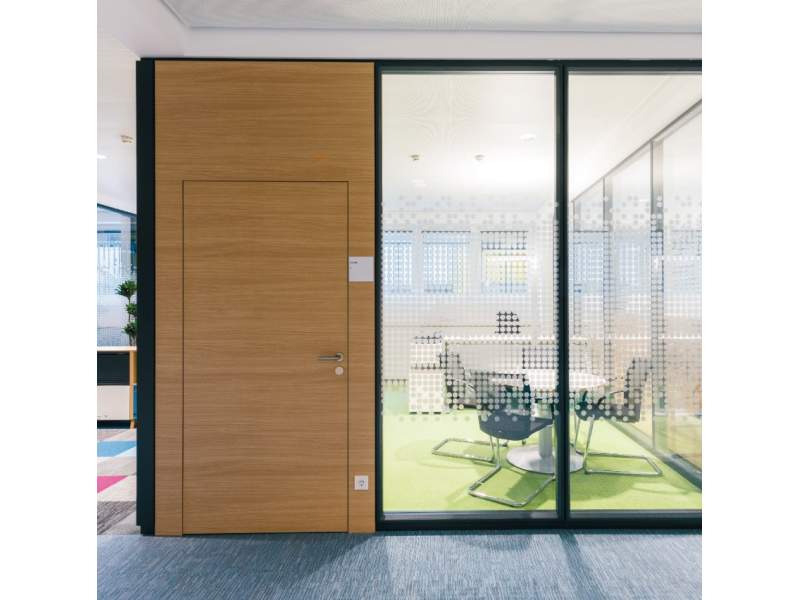 Trennwand Glaswand mit Aluminium-Rahmen PAN+ARMBRUSTER PANframe line