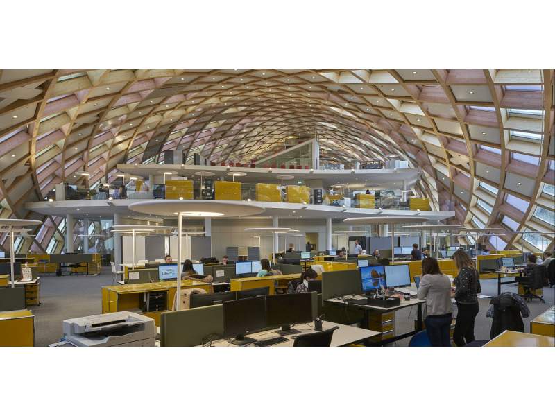 Planung - Lichtplanung Beleuchtungsprojekte ERCO Leuchten Swatch Headquarters und Cité du Temps, Biel