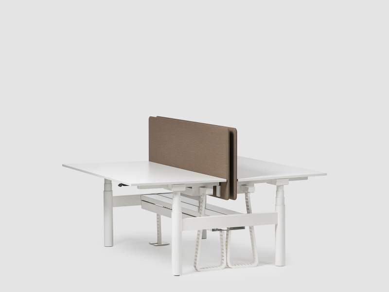 Höhenverstellbarer Schreibtisch elektrisch ergonomische Schreibtische für 2 Leute Bene LEVEL LIFT TWIN
höhenverstellbar
Doppelarbeitsplatz