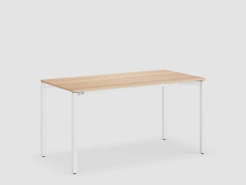 M_Com Table