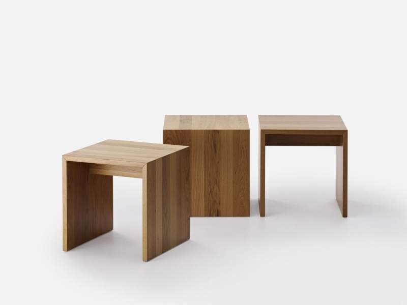 ZEMP WANGEN Hocker aus Massivholz in drei Varianten – minimalistisches Design für Wohn-, Büro- oder Wartebereiche