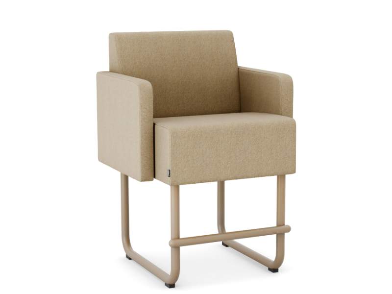 Beige Sessel Monolite von Materia mit Armlehnen und Kufengestell – moderne Sitzlösung für Büro, Restaurant und Lounge