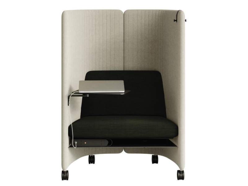 Wilkhahn Insit Single-Seat – mobiler Rückzugsort mit gepolsterter Seitenkonsole und drehbarem Tablar für Laptop