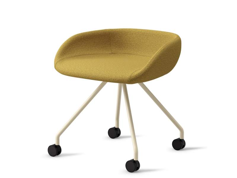 Polsterhocker Skandiform Fendo mit vierbeinigem Metallgestell auf Rollen für flexible Sitzlösungen