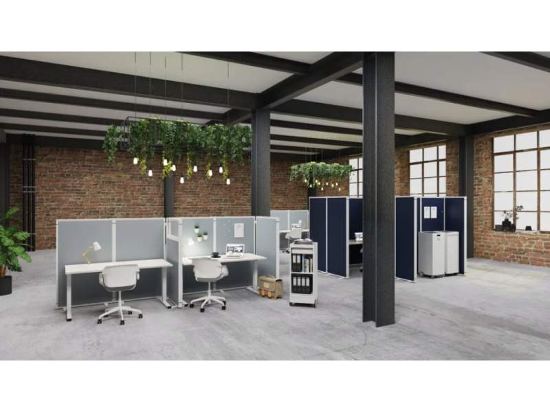 mauser Büro- und Objektmöbel conexius.w Akustik-Stellwandsystem zur Zonierung eines Coworking-Bereichs im Industrieloft