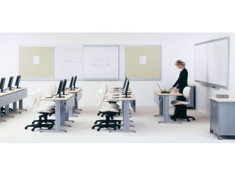 Klapptisch fahrbar Klapptische Schulungstisch mit Rollen, klappbar, Teknion, Expansion Konferenztische