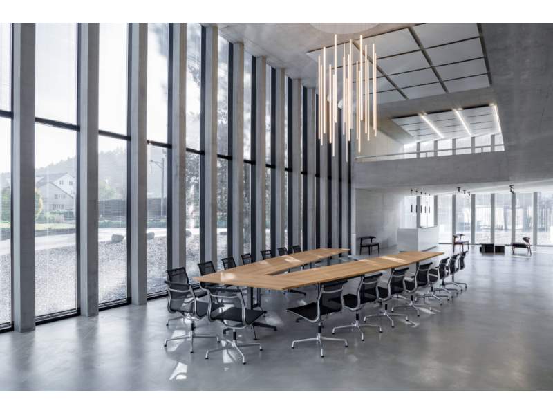Massivholz Seminartisch edel große Besprechungstisch Massivholz Büromöbel Design Zoom, LYNX Meeting