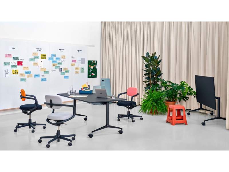 vitra MedaMorph Folding Table Rolltische officebase.ch