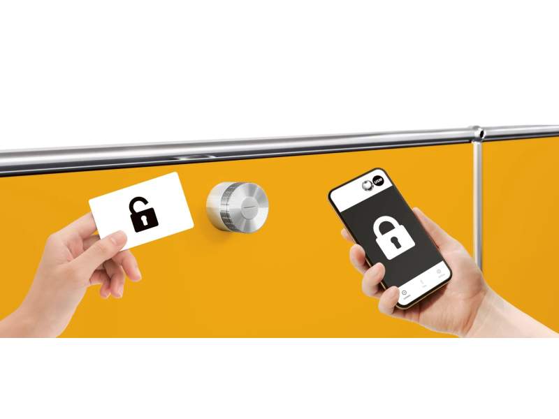 Schliessfachschrank Locker App Smartphone USM Haller Schloss C