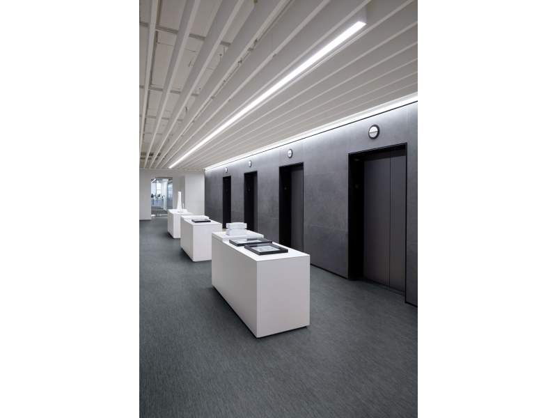 Elastische Bodenbeläge Büro Bodenbelag LVT Interface Luxury Vinyl Tile - Brusched Lines