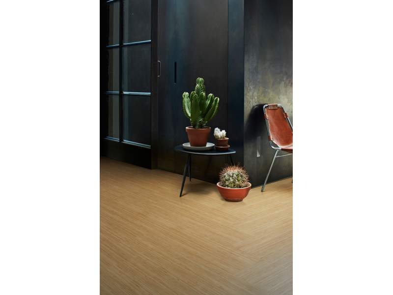 Elastische Bodenbeläge Büro Bodenbelag LVT Interface Luxury Vinyl Tile - Natural Woodgrains