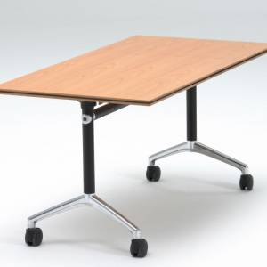 Klapptisch fahrbar mit Rollen, Klapptisch Holz, Klapptisch Schulungsraum, Klapptische Büro, Zurbuchen, Klapptisch KLT-40