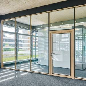 Holzstützenwand Trennwandsystem PAN+ARMBRUSTER PANwood