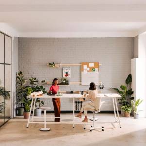 Stehtische weiss Stehtisch Büro Konferenztisch hoch Neudoerfler MyMotion Stehtisch