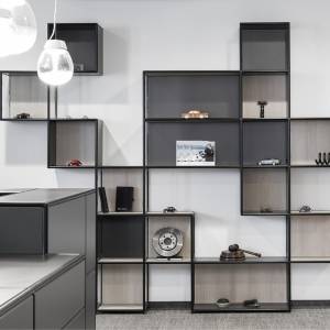 modulares Regalsystem Bosse Wandregal mit Hängeelementen