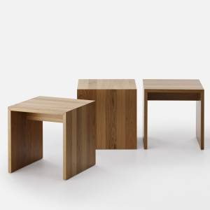 ZEMP WANGEN Hocker aus Massivholz in drei Varianten – minimalistisches Design für Wohn-, Büro- oder Wartebereiche