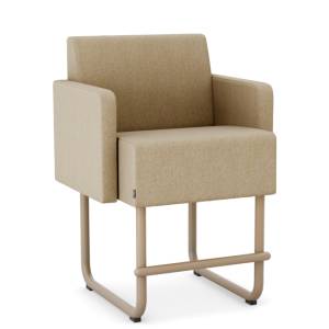 Beige Sessel Monolite von Materia mit Armlehnen und Kufengestell – moderne Sitzlösung für Büro, Restaurant und Lounge