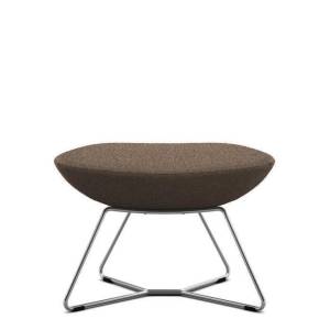 Polsterhocker Wilkhahn Yonda Lounge mit Kufengestell als flexible Sitzergänzung