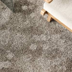 Object Carpet Pebble Teppichboden im Wohnbereich mit unregelmässiger, fein strukturierter Oberfläche