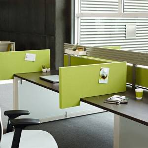 Steelcase Divisio Seitenblende Arbeitsplatztrennwand im offenen Büro