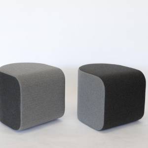 grau schwarz Hocker Polsterhocker Stoff Sitzpuff BuzziSpace BuzziDee