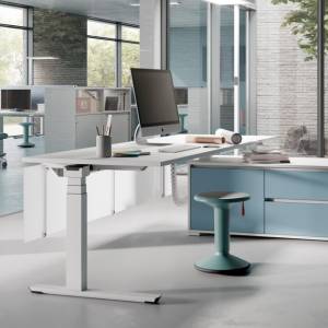 Höhenverstellbarer Schreibtisch Büro Schreibtische Holz Palmberg CREW