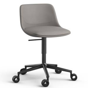 Höhenverstellbarer Hochstuhl Brunner crona up für flexible Arbeits- und Besprechungszonen