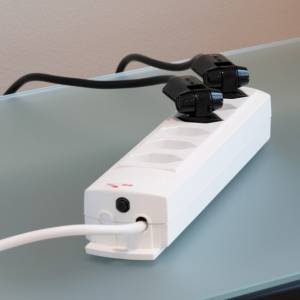 Klapp- Drehstecker-System Stecker Kabelführungen Elektrifizierungen, MAX HAURI AG, clip-clap