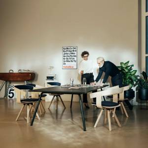 Besprechungstische Konferenztisch Büro Konferenztische Neudoerfler MyMotion Besprechungstisch
rechteckige Tischplatte