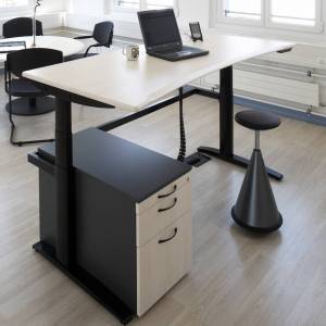Elektrisch höhenverstellbarer Schreibtisch Büromöbel Ergonomie Schreibtische ergonomisch, BWW, LUNA
höhenverstellbar
mit Memory Funktion