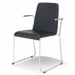 Besucherstuhl schwarz Besucherstühle stapelbar Seminarstühle Mauser Büro und Objektmöbel Mehrzweckstuhl m 531
