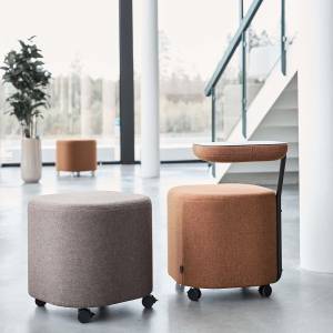Polsterhocker mit Rollen hocker Lounge Götessons iQube