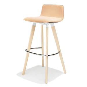 Barhocker orange Barstuhl mit Vierfußgestell aus Holz Kusch+Co uni_verso Barhocker