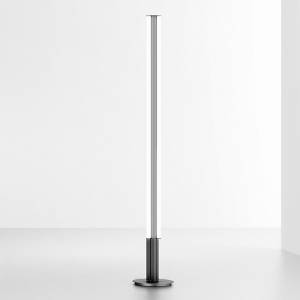 Stehlampe Stehleuchte Artemide Dreispitz