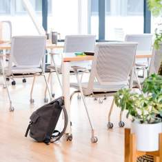 Besucherstuhl Besucherstüle mit Rollen fahrbar Konferenzstühle Netzgewebe HAWORTH, Comforto 62