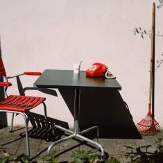 Bistrotisch klappbar dunkelgrün Bistrotische Gartentisch mit X-Fuss moobel Nostalgy Bistro eckig
