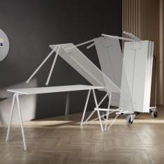 Brunner basic row Tisch bei platzsparender Lagerung und Vorbereitung