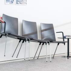Stapelstuhl dunkel Stapelstühle Grossraumstuhl stapelbar Besuchesrstuhl Brunner hero plus flex