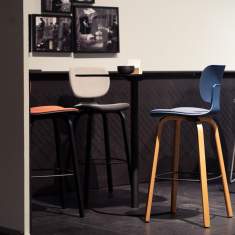 Barhocker Holz Barstühle Cafeteria Zemp AG CoMeet Barstuhl