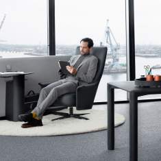 Beistelltisch Tischmodul mit Trennwand Sesel Loungesessel Bene PORTS Lounge Task Lounge
