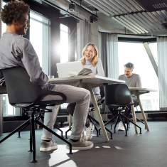 Designer Besucherstuhl schwarz Vierstern Konferenzstuhl Numo Aeris