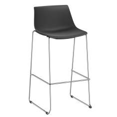 Barstuhl schwarz Barstühle Kufengestell Interstuhl SHUFFLEis1 Barhocker