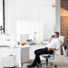 kleiner Büroschrank abschließbar Bürokurpus weiss Anstellcontainer Leuwico, desk add Container