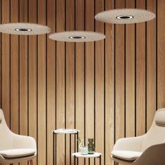 XAL NEVA disc acoustic Pendelleuchte mit Akustikfunktion im Loungebereich
