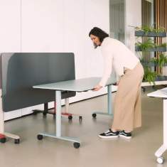moderne Klapptische mit Rollen Tisch Klappbar Embru Klapptisch Flip
