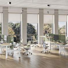 Steelcase Possilio Bench in einem offenen Büro für flexible Arbeitsplatzgestaltung